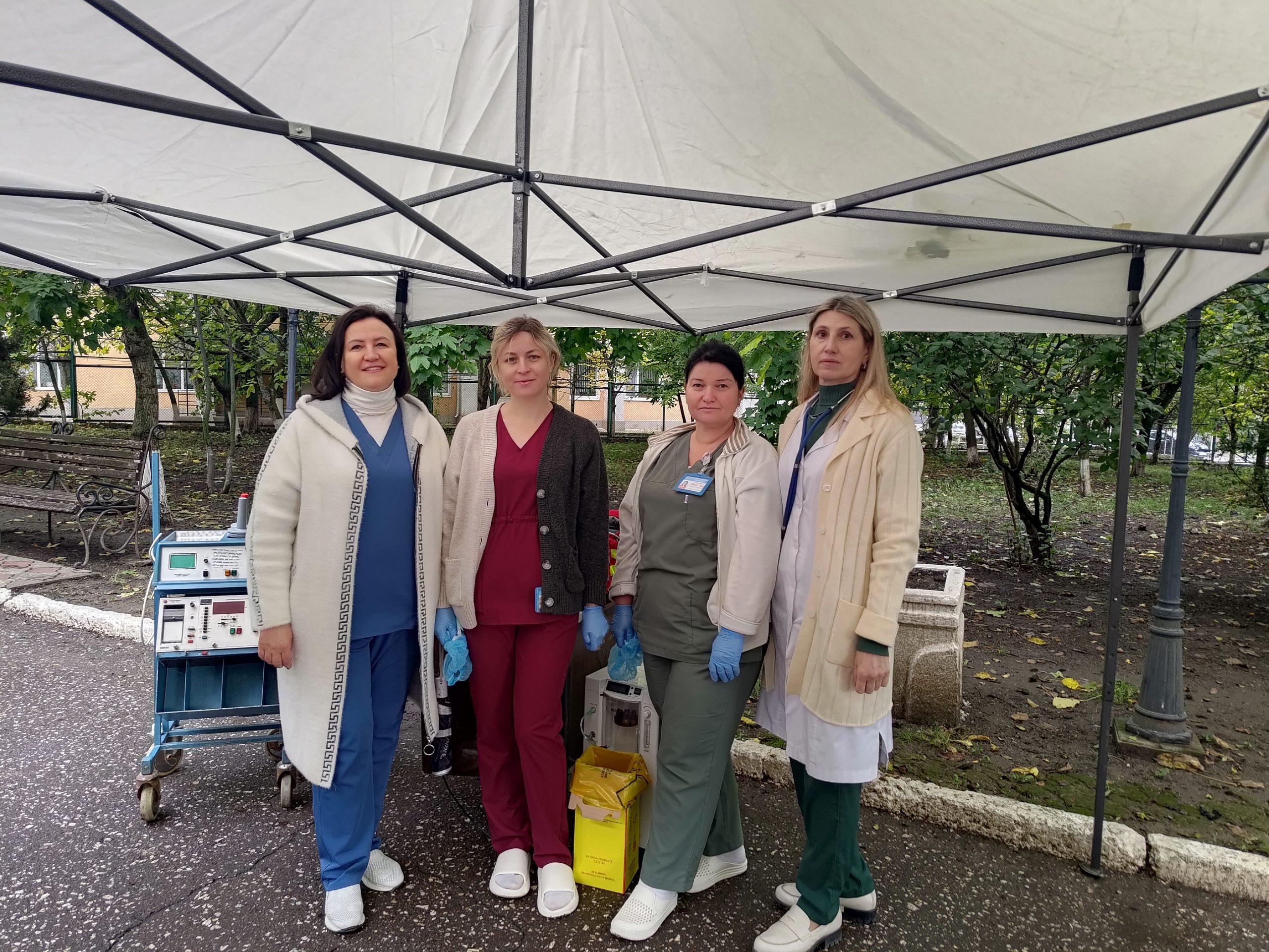 Vineri pe data 10.10.2025 în incinta IMSP Spitalul Raional Drochia ”Nicolae Testemițanu” a avut loc Exercițiul de imitație a ”Situațiilor Excepționale”, au participat  medici, asistente medicale, infermiere și muncitori auxiliari.